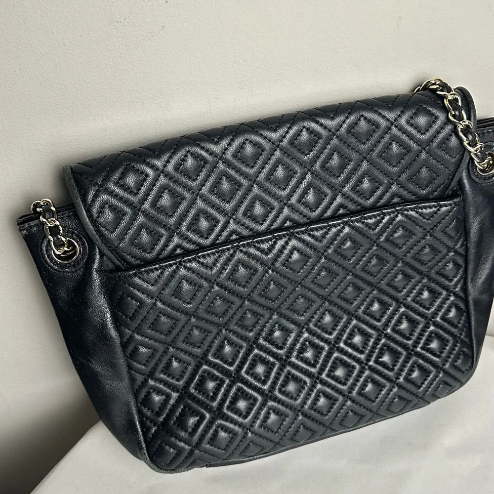 Tory Burch Marion Black Quilted Shoulder Bag with Chain Strap - Picture 3 of 6
